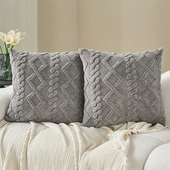 housses de coussins gris sur canape